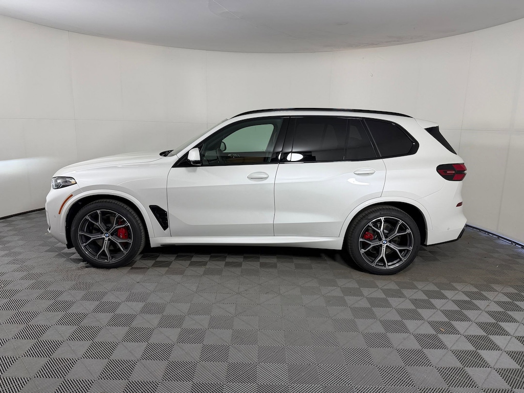 New 2026 BMW X5 xDrive40i SUV