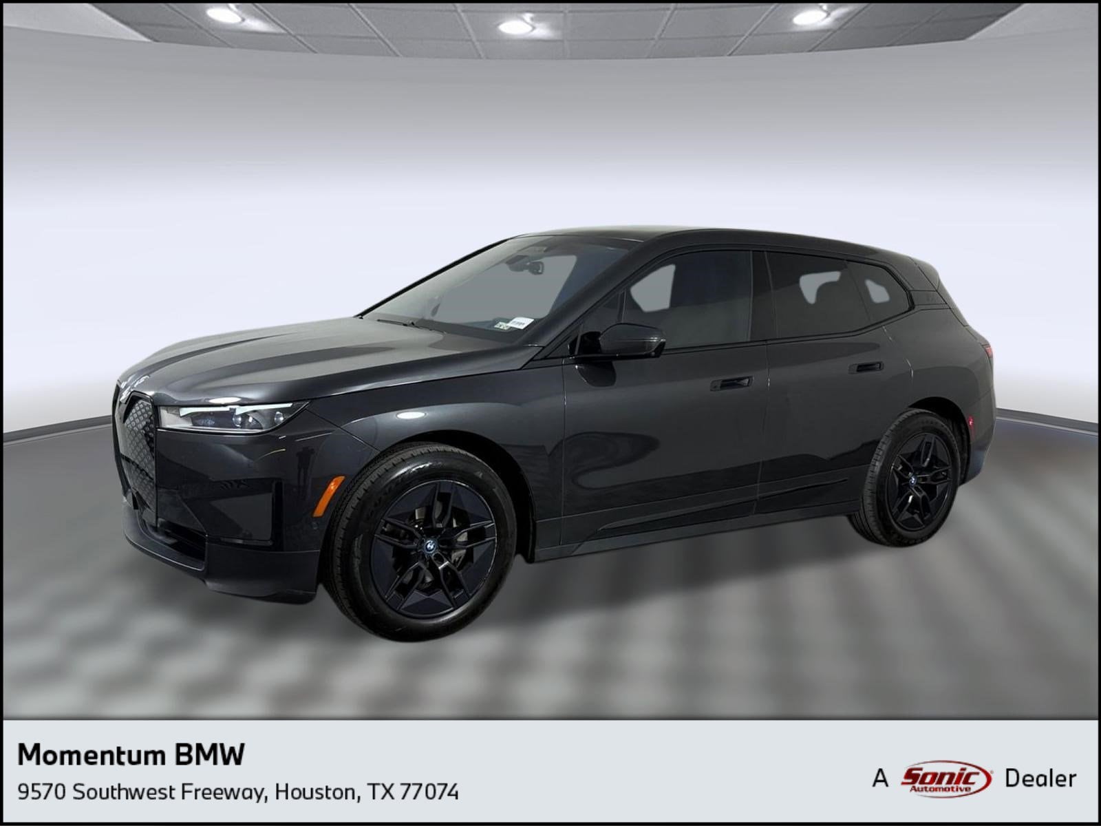 2023 BMW iX xDrive50's photo