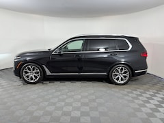 Used 2025 BMW X7 xDrive40i SUV for sale in Houston