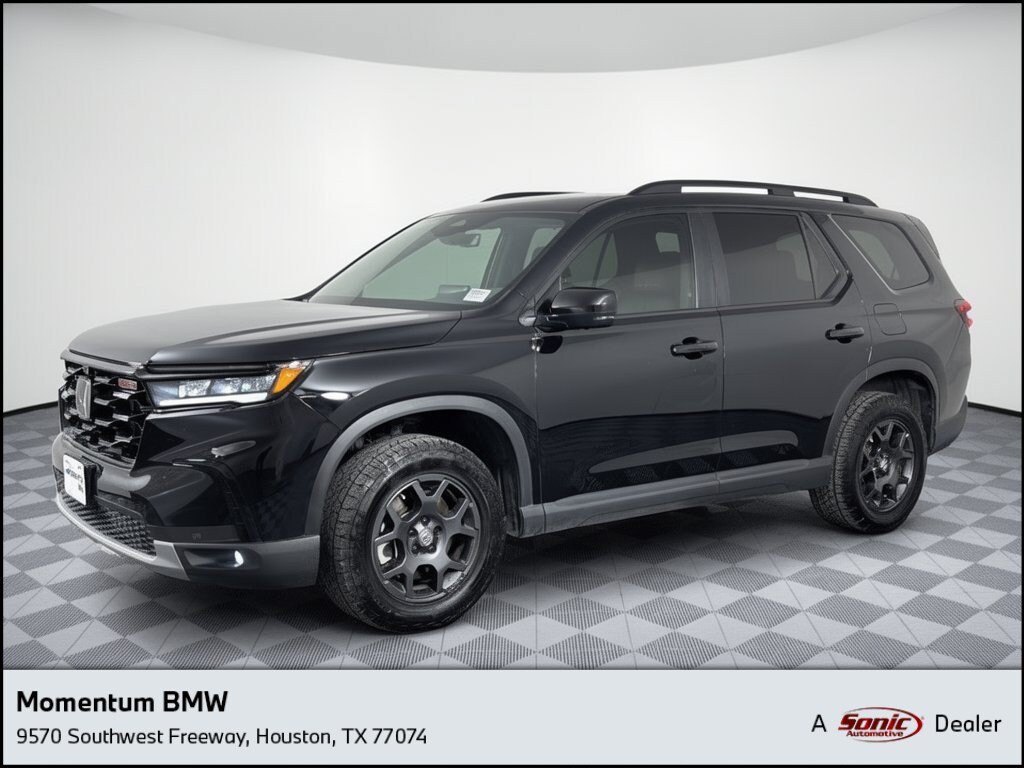 Used 2024 Honda Pilot TrailSport SUV