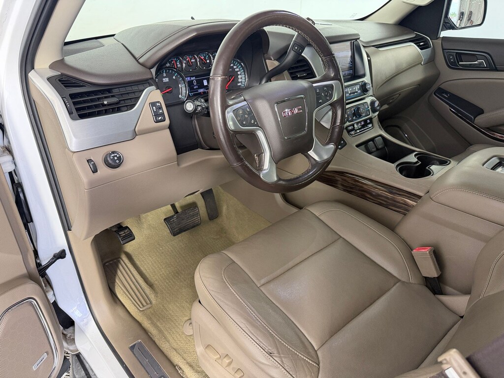 Used 2017 GMC Yukon XL SLT SUV