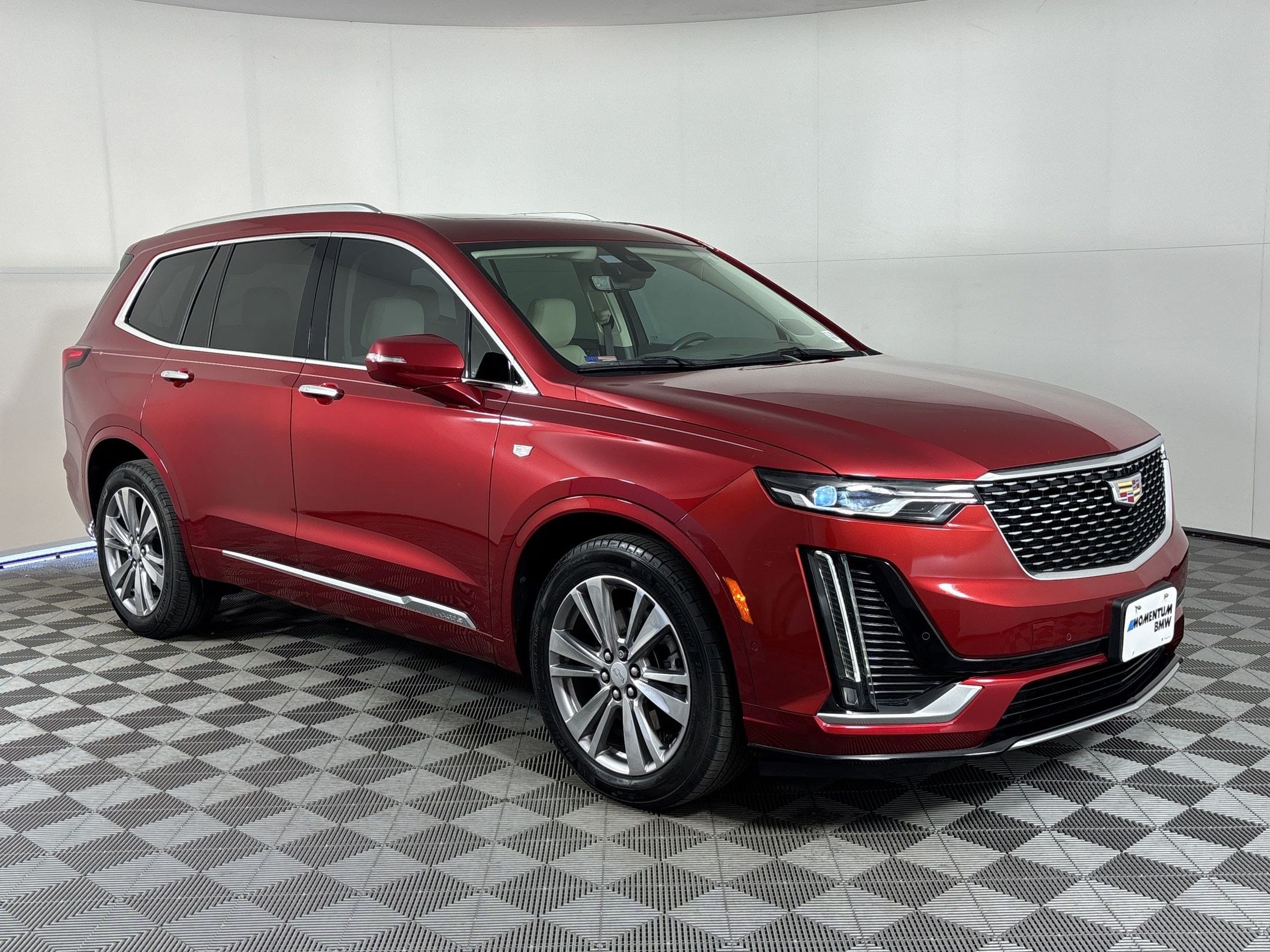 XT6 Premium Luxury SUV