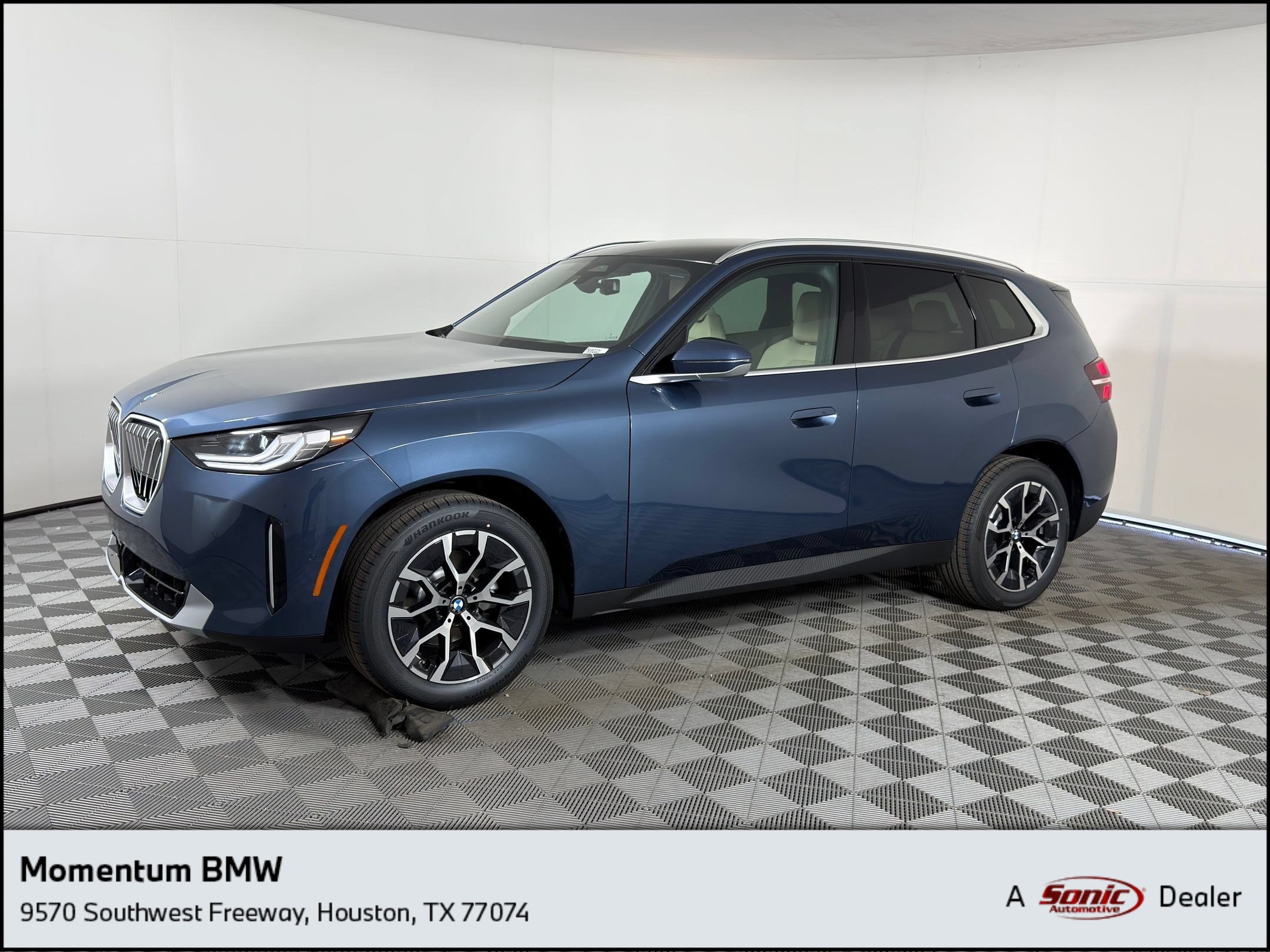2026 BMW X3 30 XDRIVE's photo