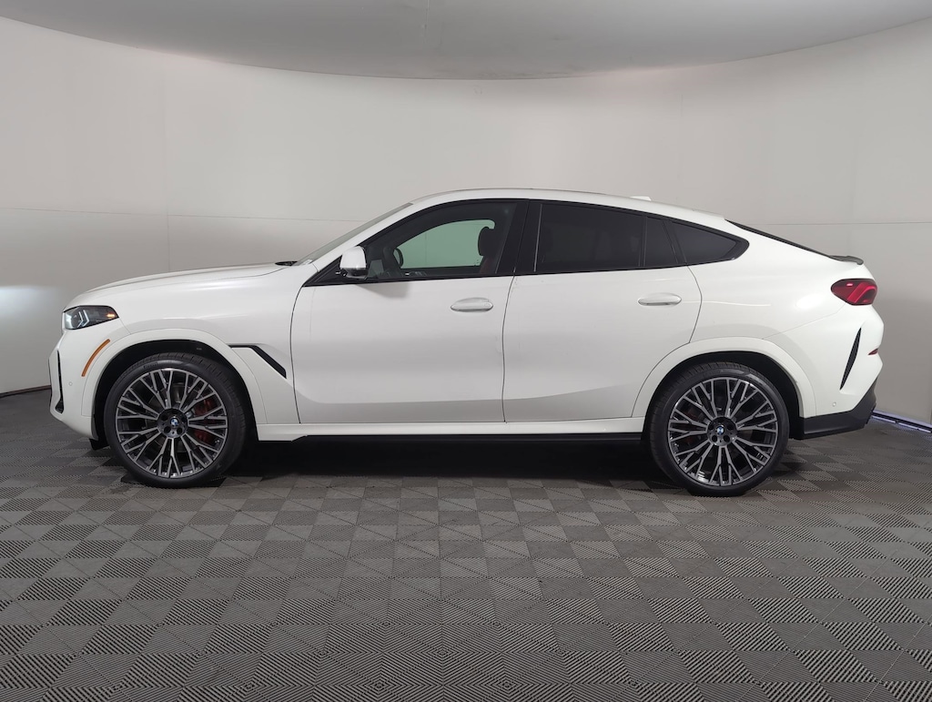 New 2026 BMW X6 xDrive40i SUV