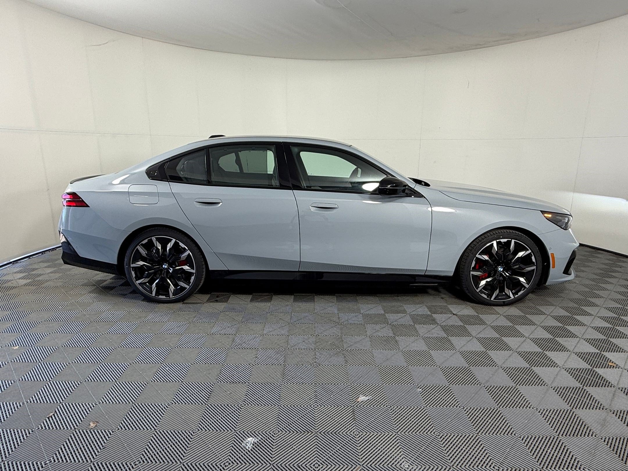 I5 M60 Sedan
