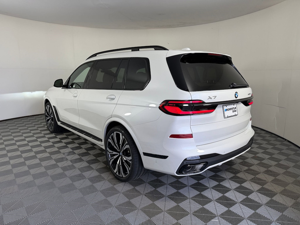New 2027 BMW X7 xDrive40i SUV