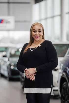 Staff member Caprisha Farr from ID_e6aaefe7f04b