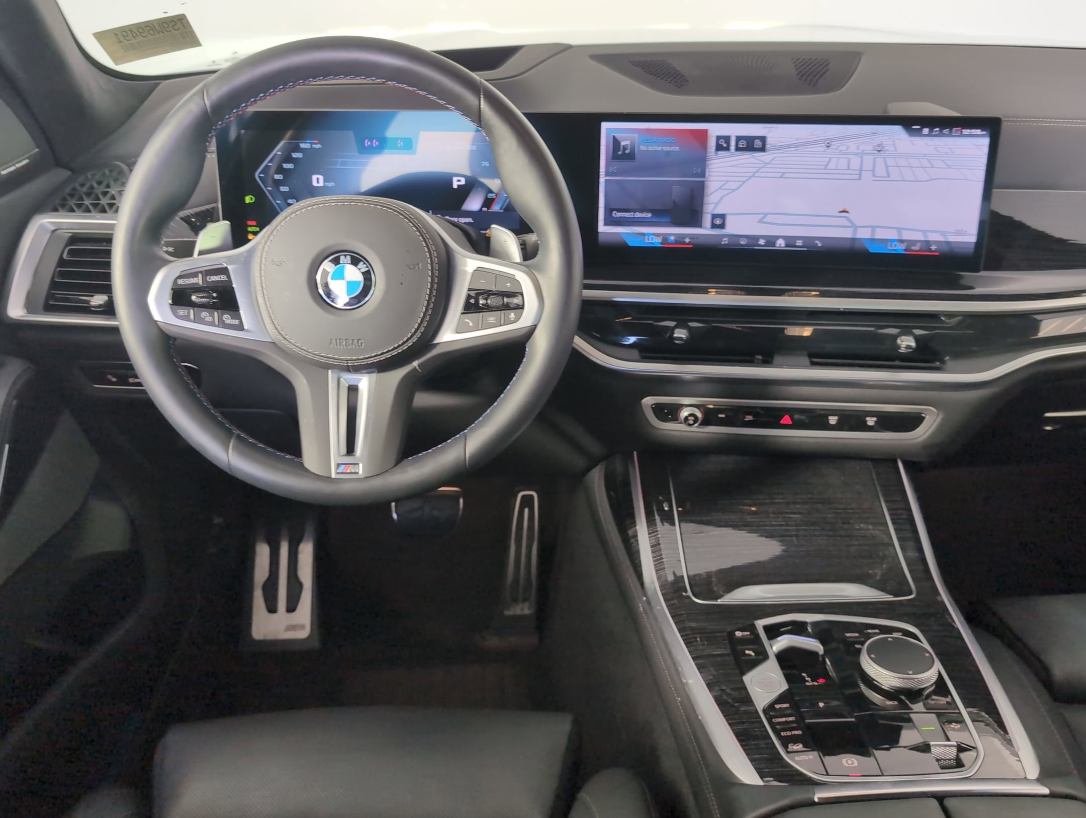 2025 Bmw X7 M60i photo 3