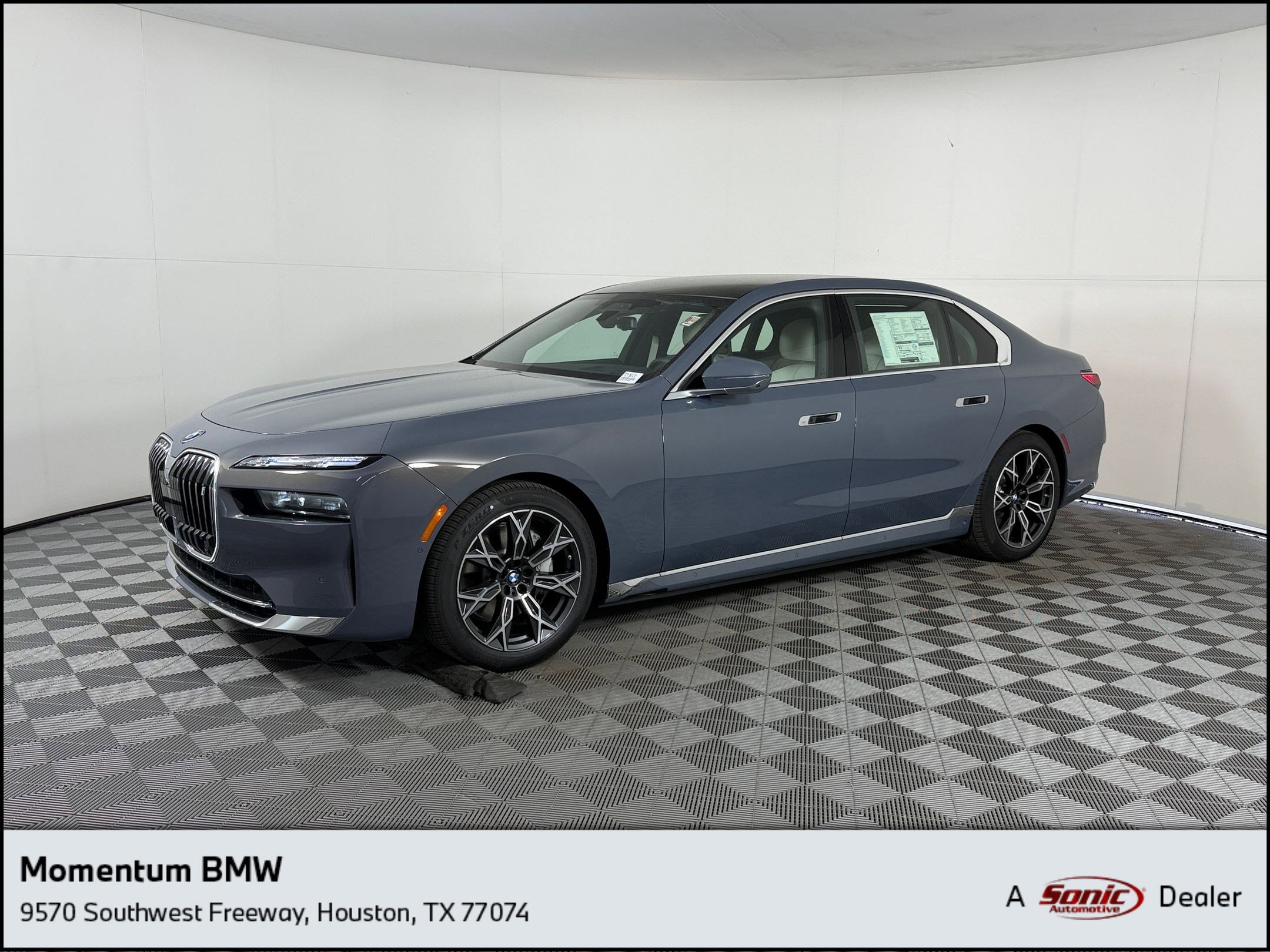 2026 BMW i7 xDrive60 Sedan's photo