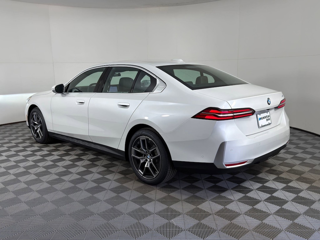 Used 2026 BMW 530i Sedan
