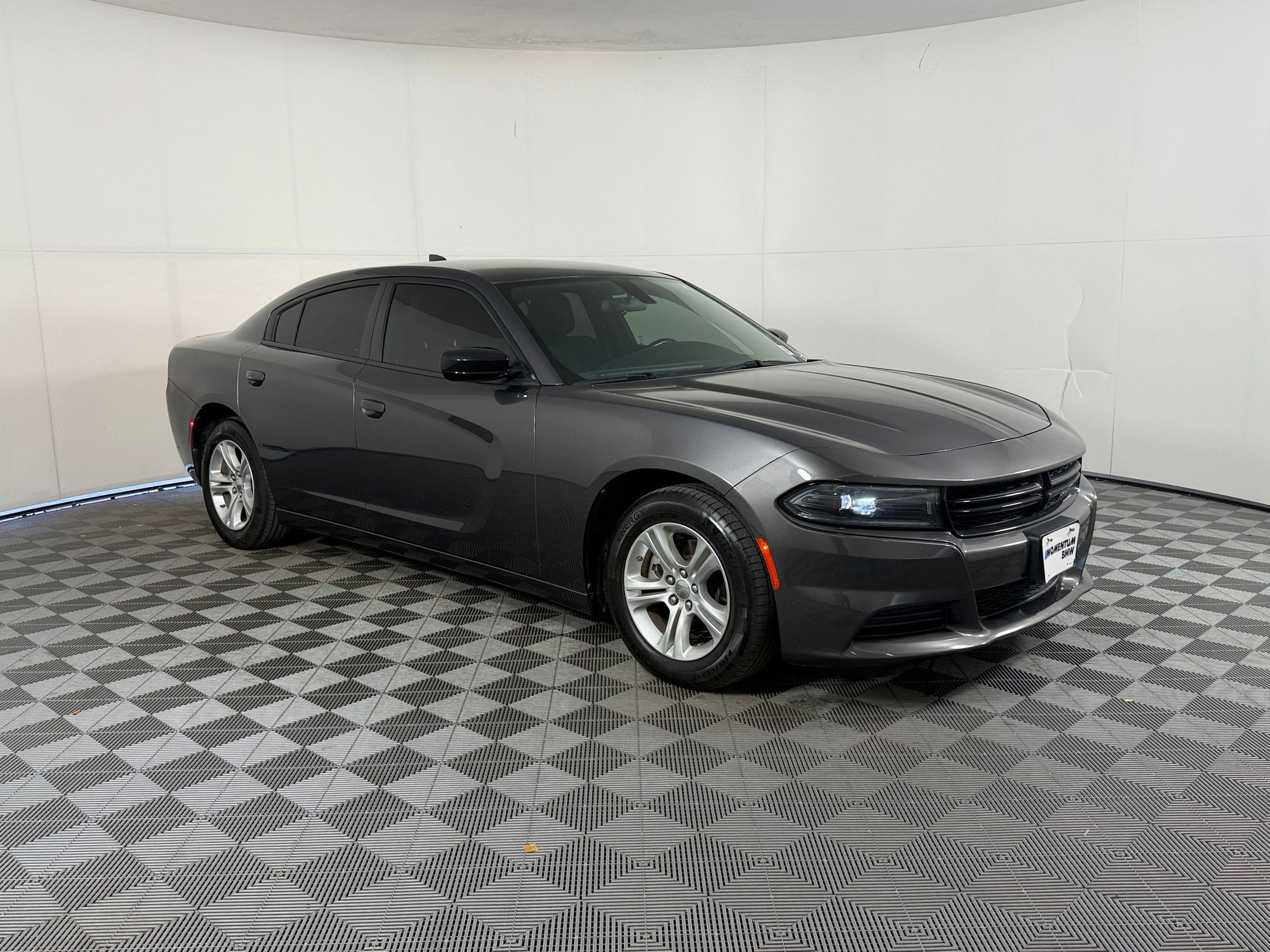 Charger SXT Sedan