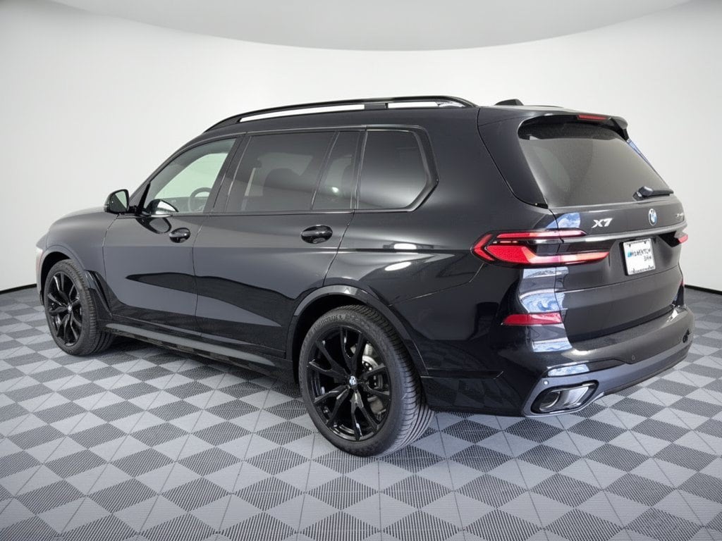 New 2027 BMW X7 xDrive40i SUV
