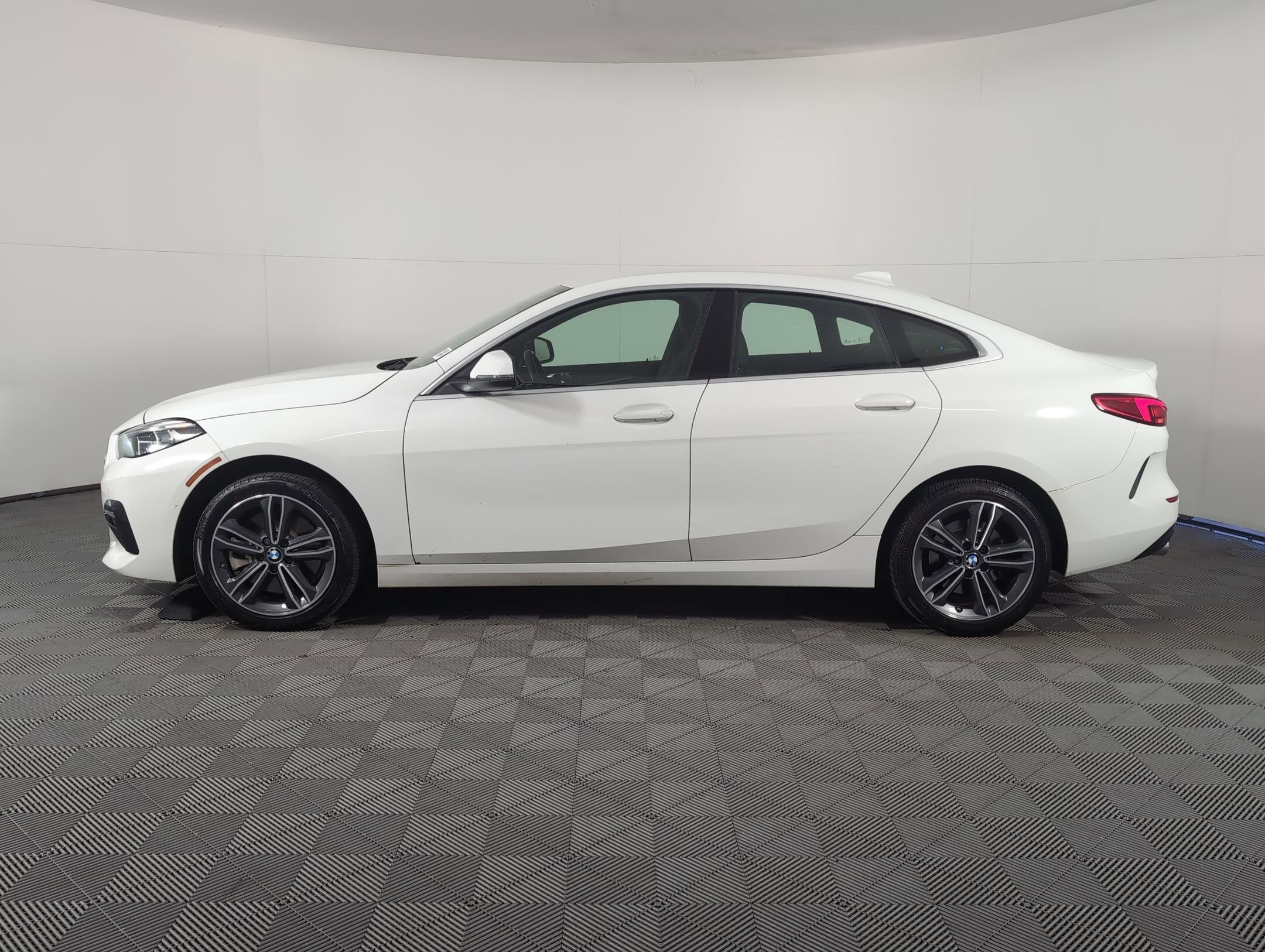 2022 Bmw 228i sDrive Gran Coupe photo 2