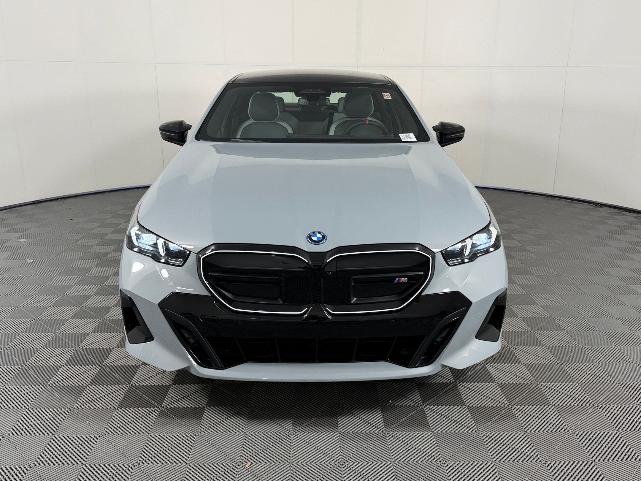 I5 M60 Sedan