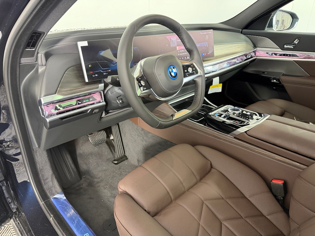 New 2026 BMW i7 xDrive60 Sedan