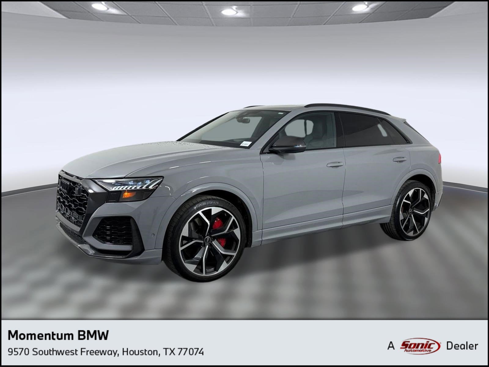 2023 Audi RS Q8 -'s photo