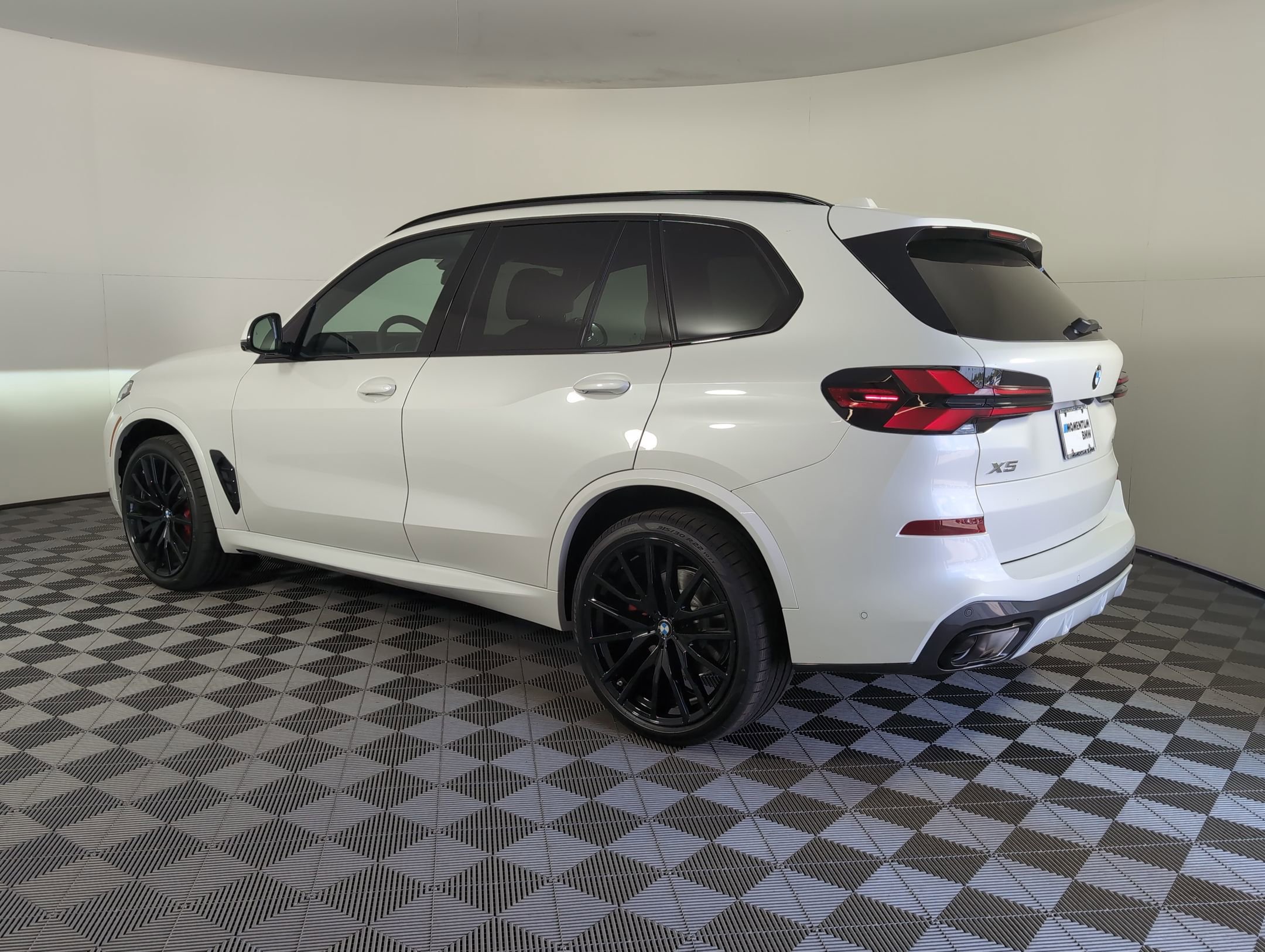 2026 Bmw X5 sDrive40i photo 2
