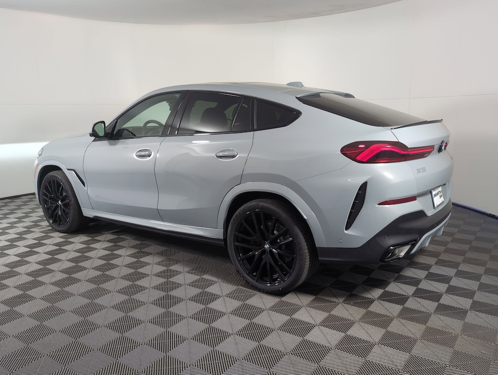New 2026 BMW X6 xDrive40i SUV