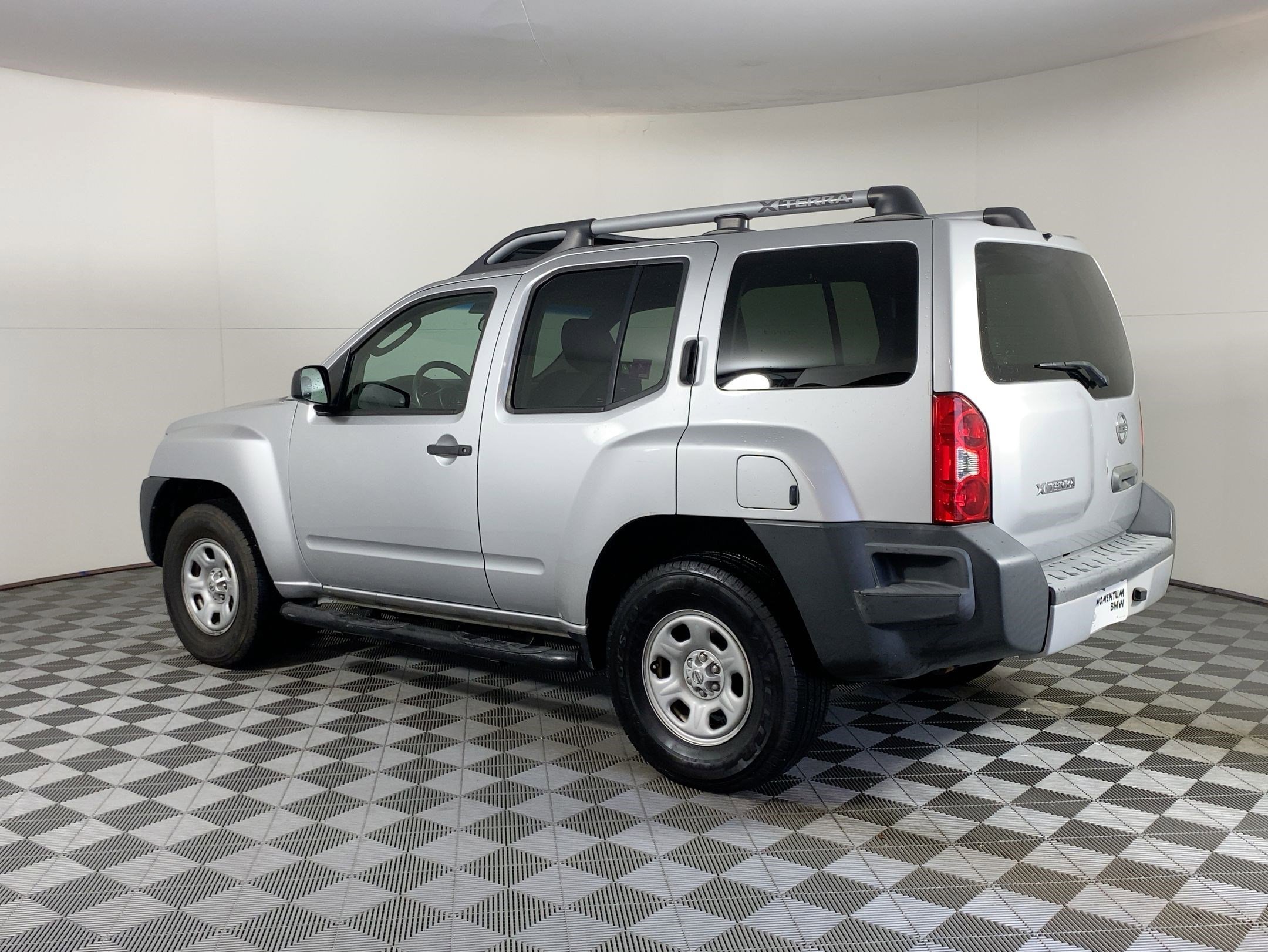 2012 Nissan Xterra photo 2