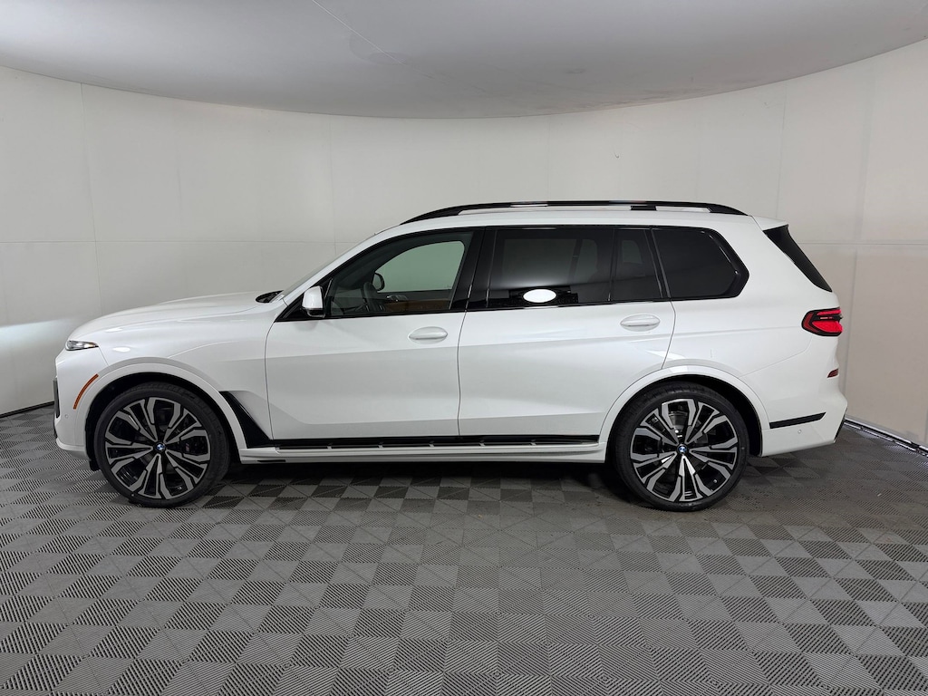 New 2027 BMW X7 xDrive40i SUV