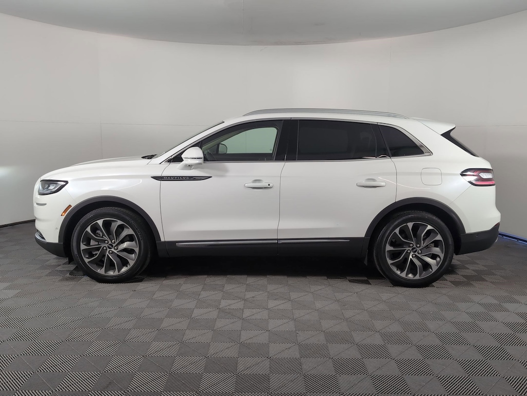 Used 2023 Lincoln Nautilus Reserve SUV