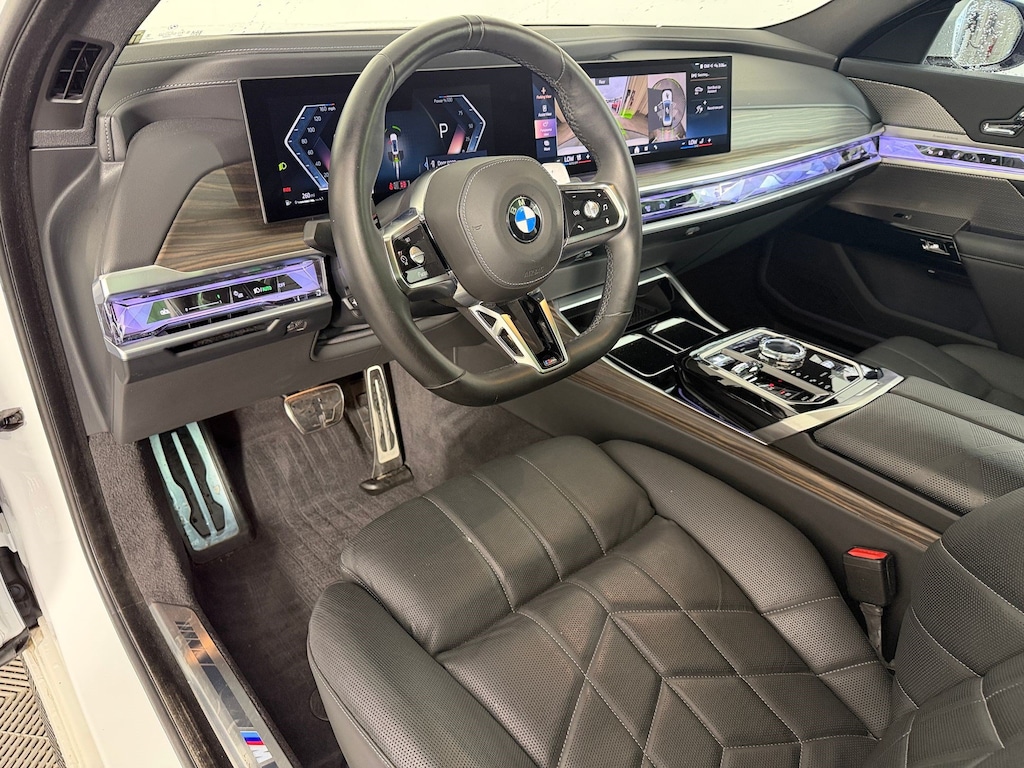 Certified 2024 BMW 760i xDrive Sedan