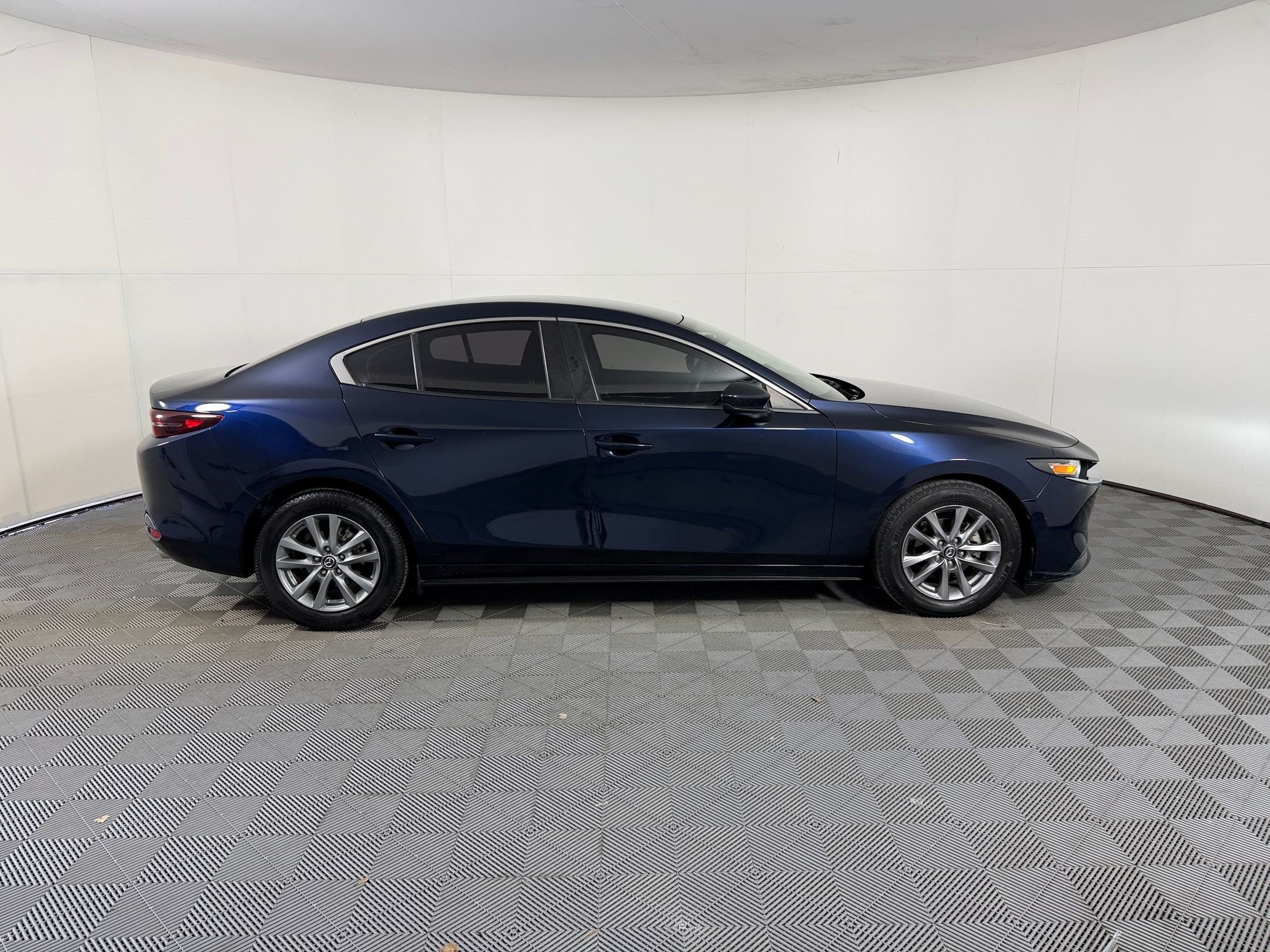 Mazda3 Sedan