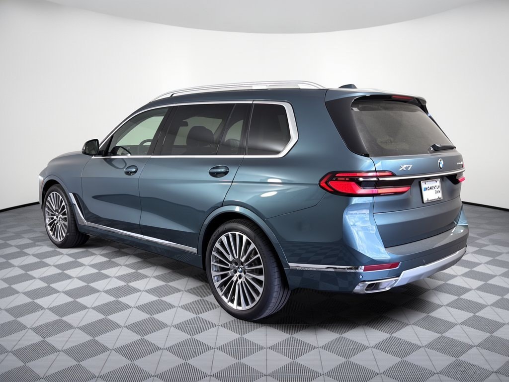 New 2027 BMW X7 xDrive40i SUV
