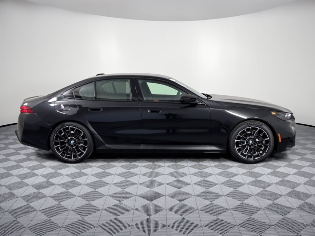 2027 BMW M5 Sedan