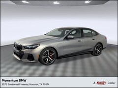 2026 BMW 550e xDrive Sedan