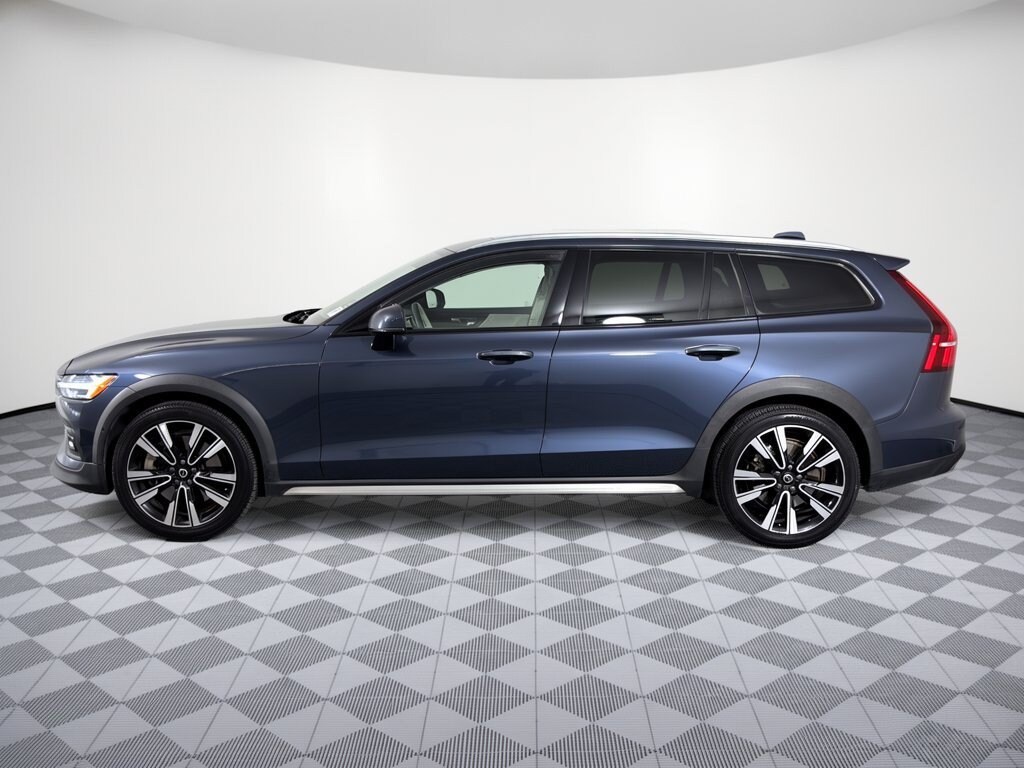 Used 2020 Volvo V60 Cross Country T5 Wagon