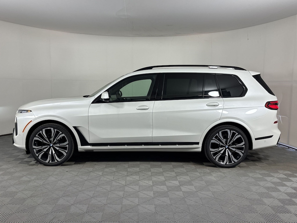 New 2027 BMW X7 xDrive40i SUV