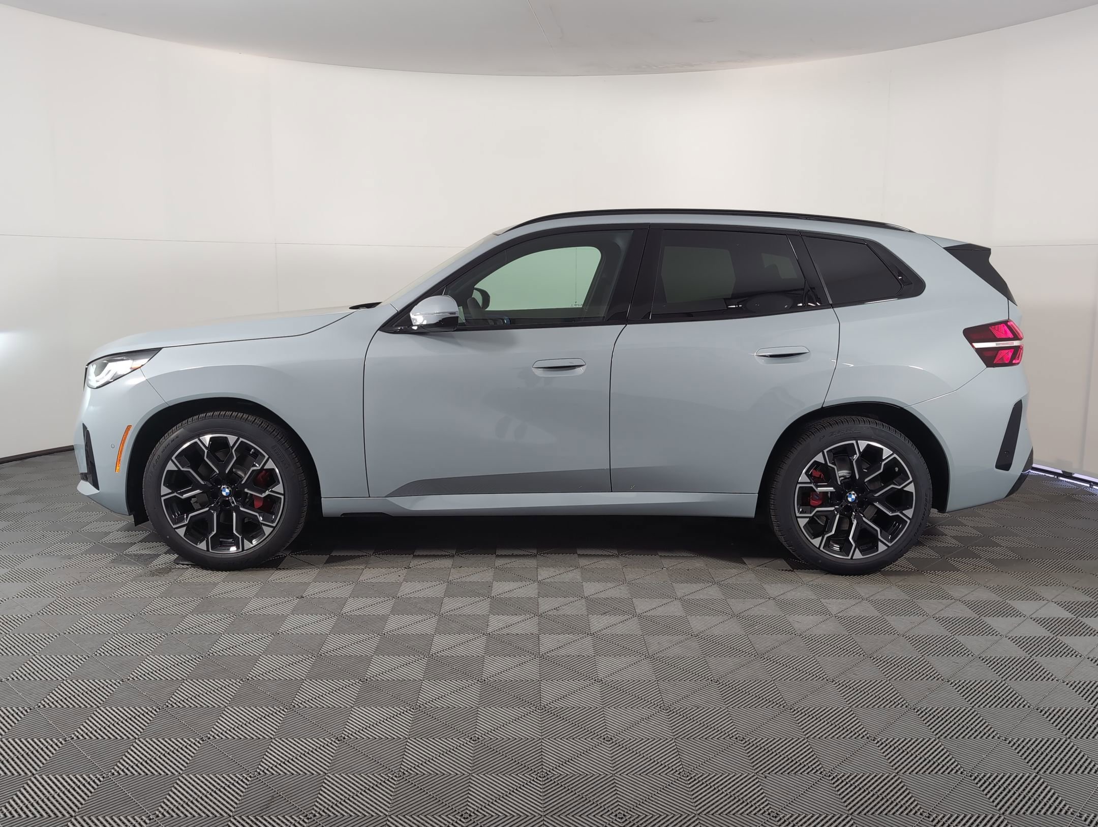 2026 Bmw X3 photo 2