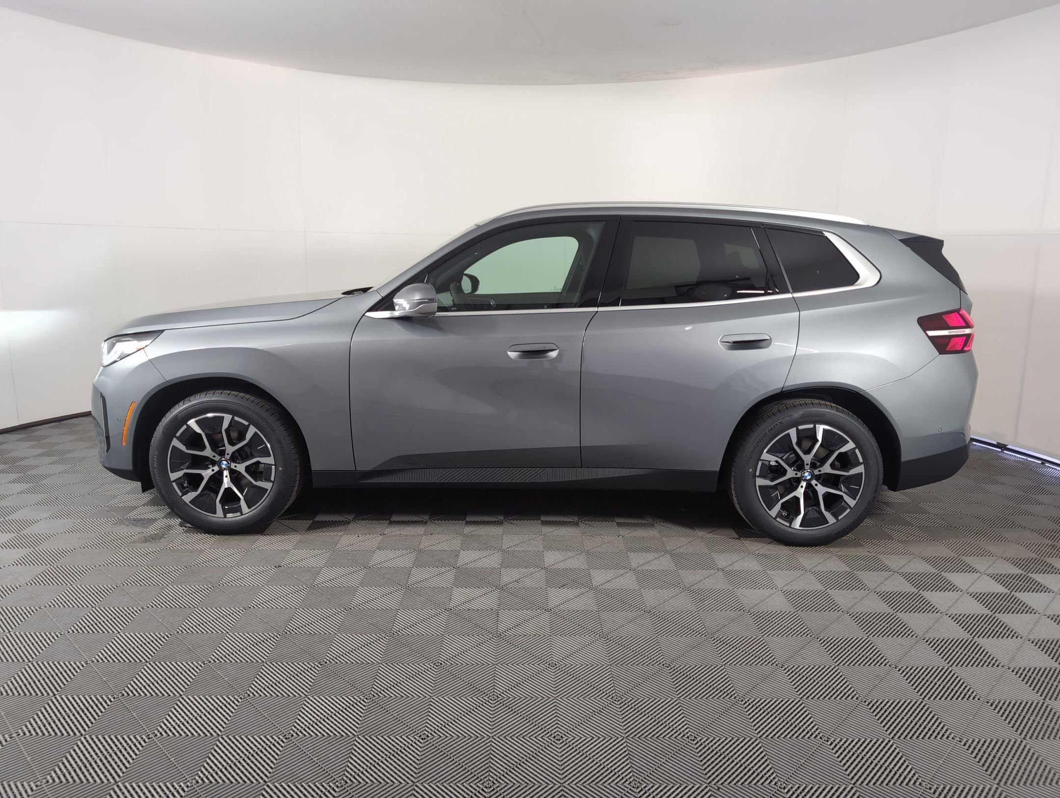 2025 Bmw X3 30x Drive photo 2
