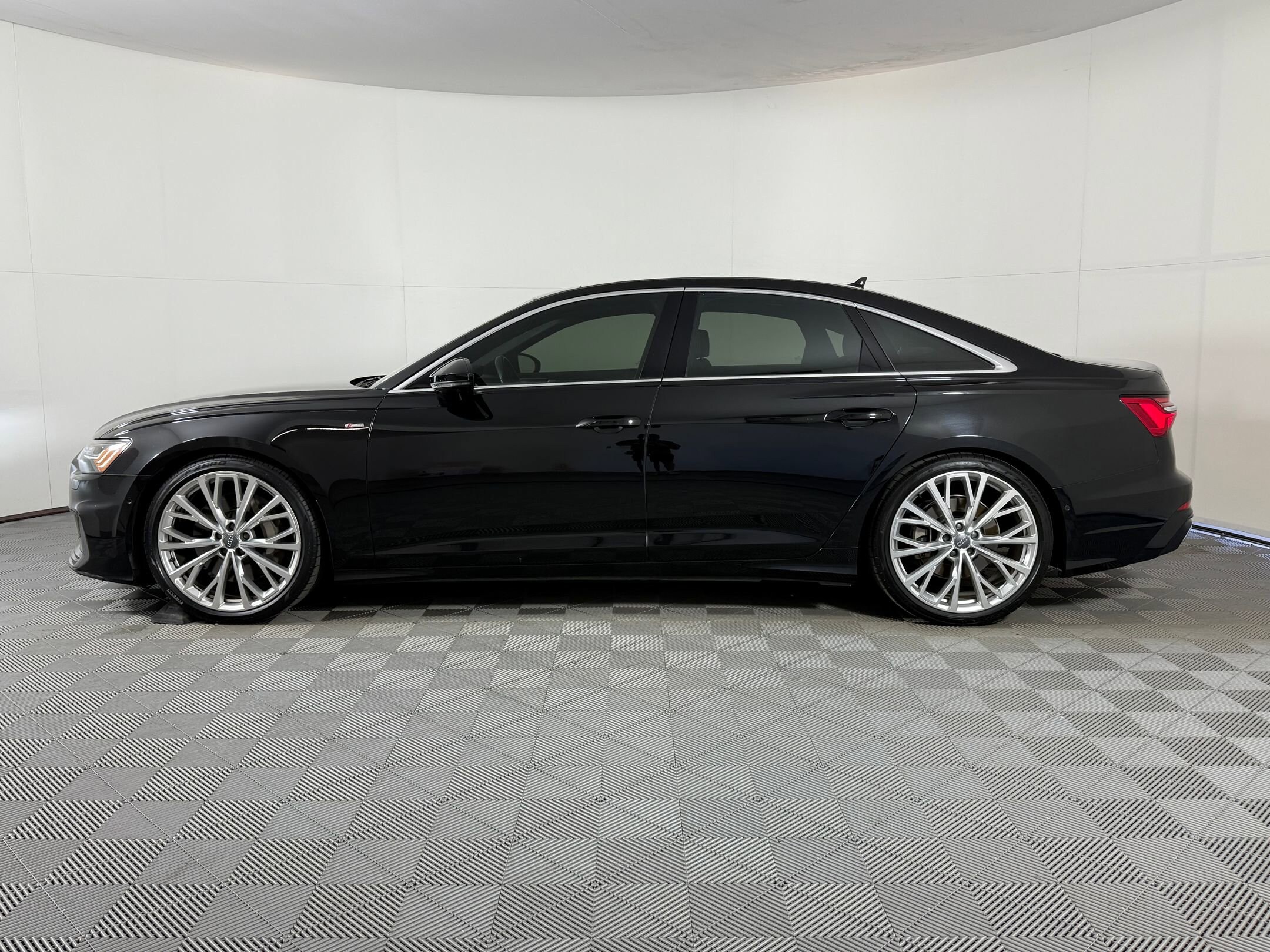 2019 Audi A6 3.0T Premium photo 2