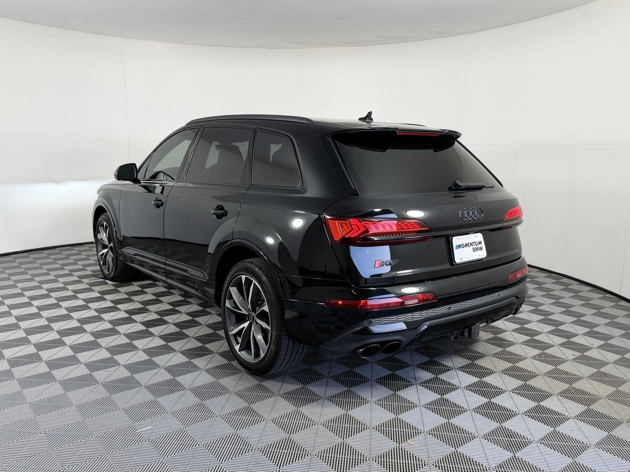 SQ7 4.0T Prestige SUV