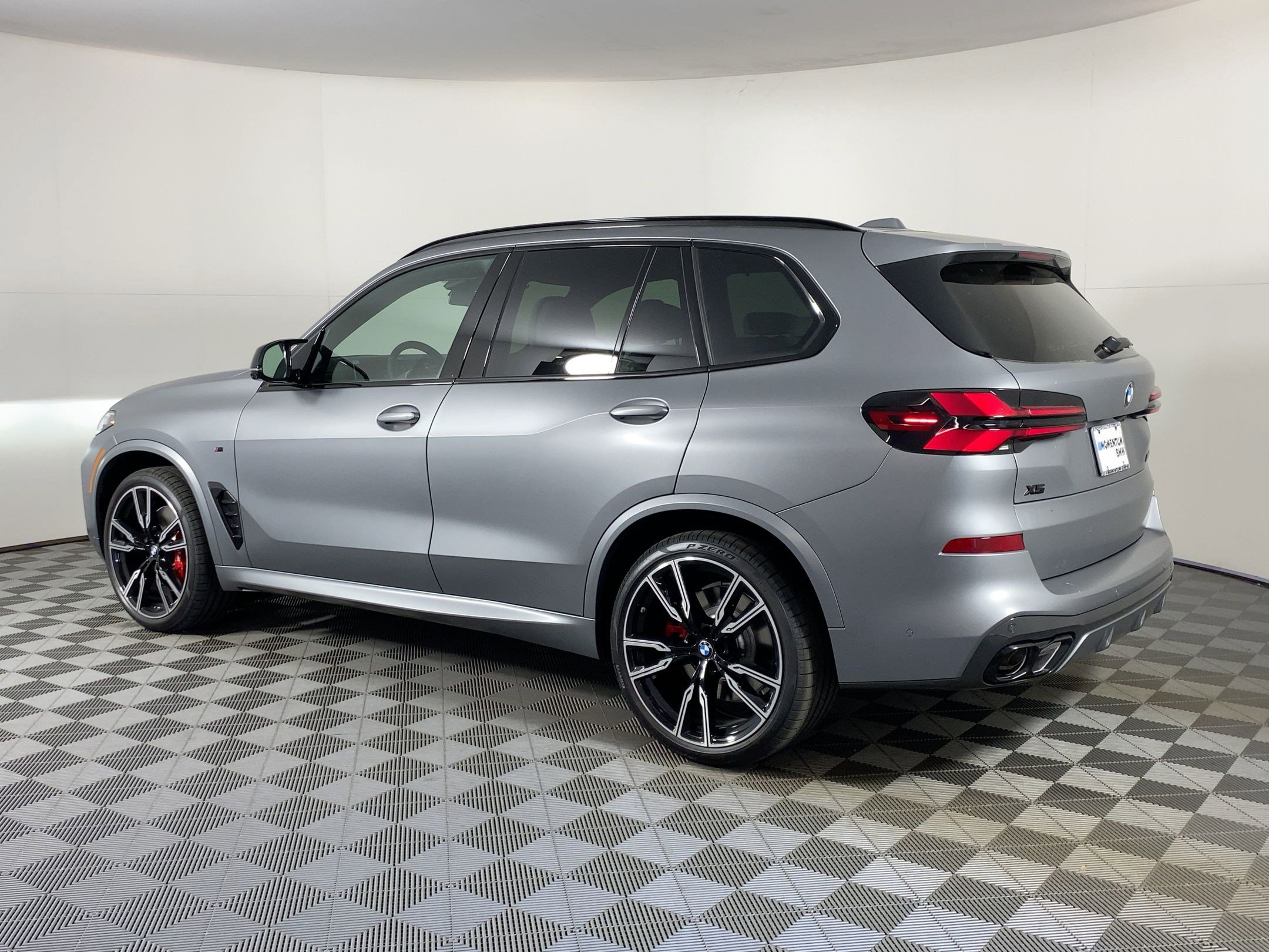 2026 Bmw X5 M60i photo 3