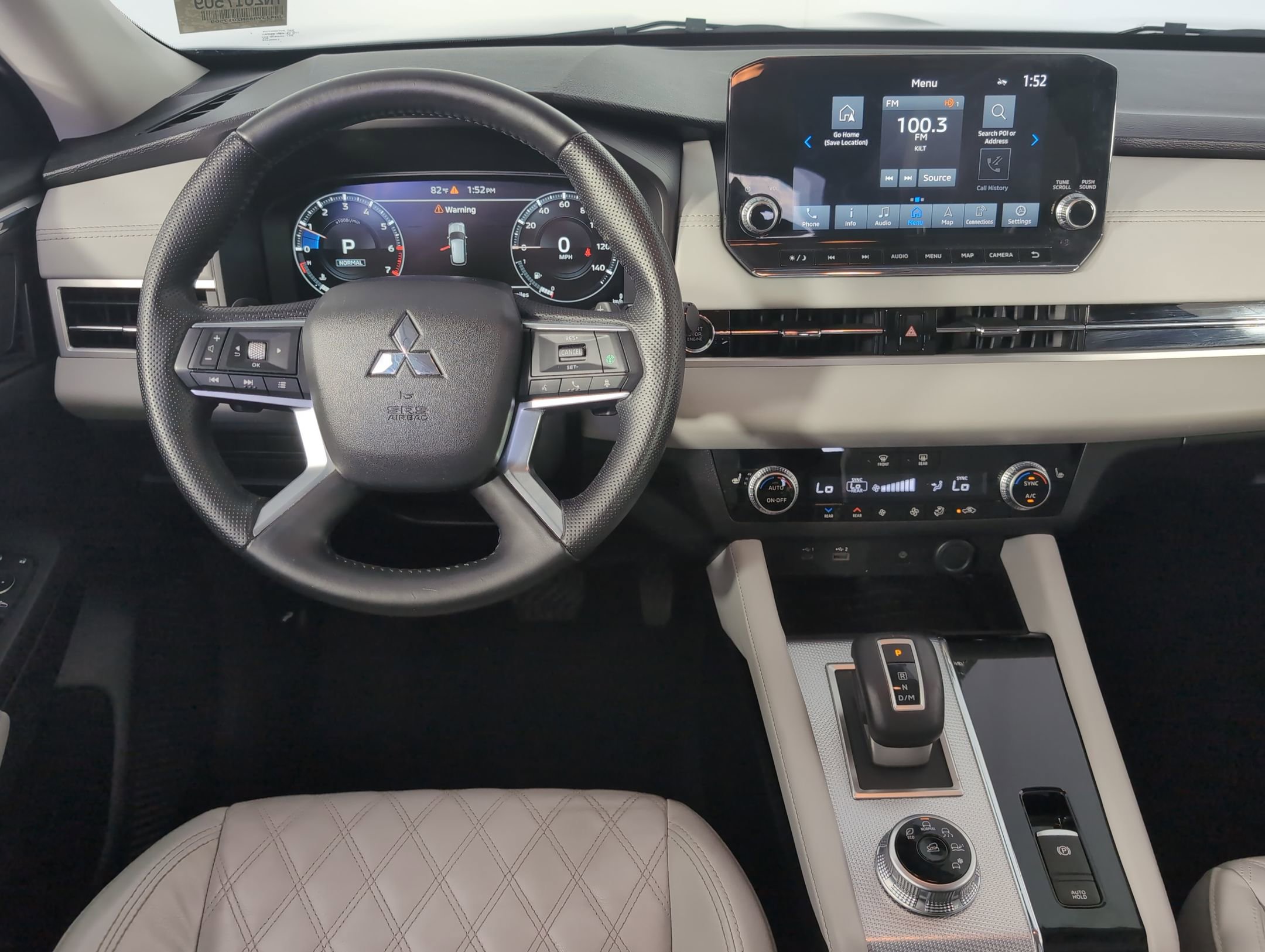 2022 Mitsubishi Outlander SEL photo 4