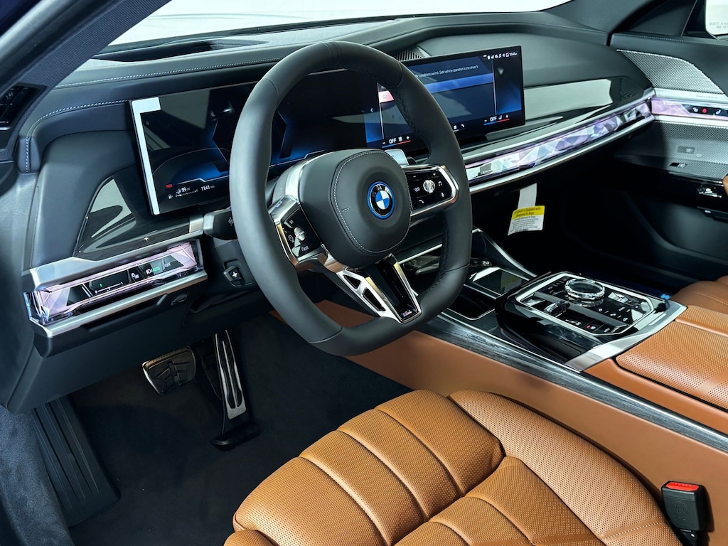 New 2026 BMW 750e xDrive Sedan