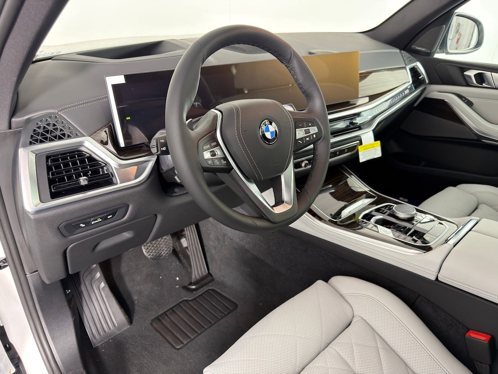 New 2026 BMW X5 sDrive40i SUV