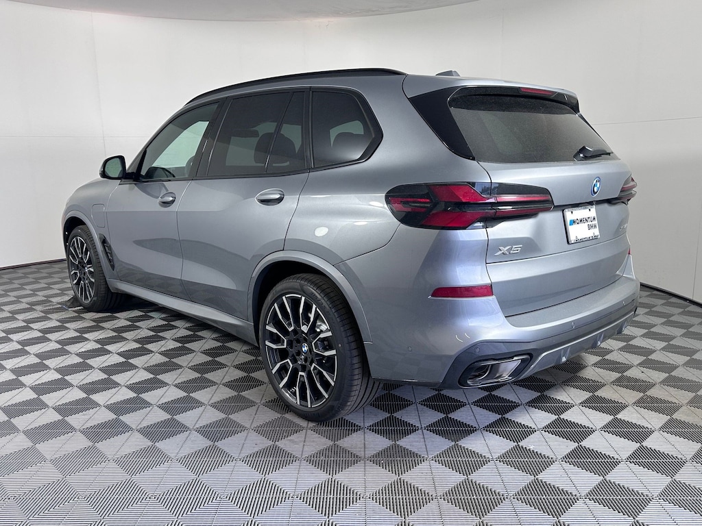 New 2026 BMW X5 PHEV xDrive50e SUV