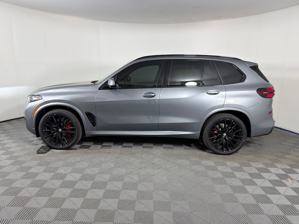 New 2026 BMW X5 sDrive40i SUV