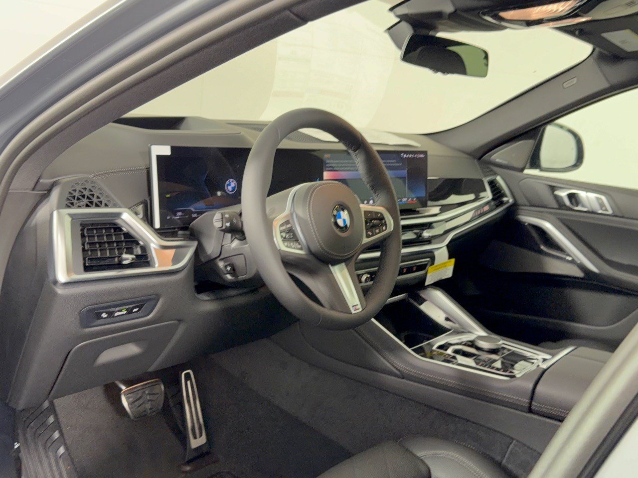 New 2027 BMW X6 xDrive40i SUV