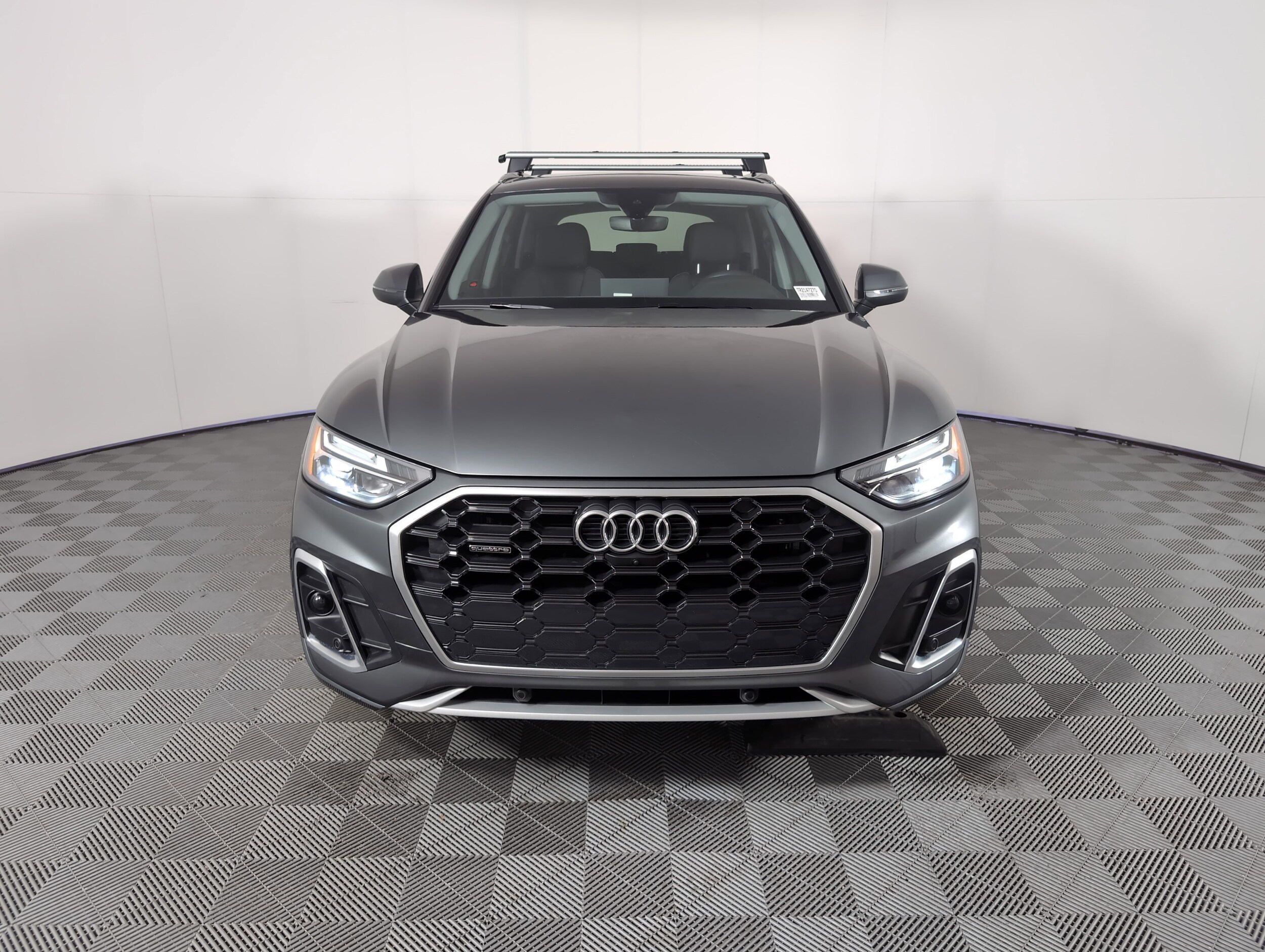 2024 Audi Q5 45 S line Premium photo 2