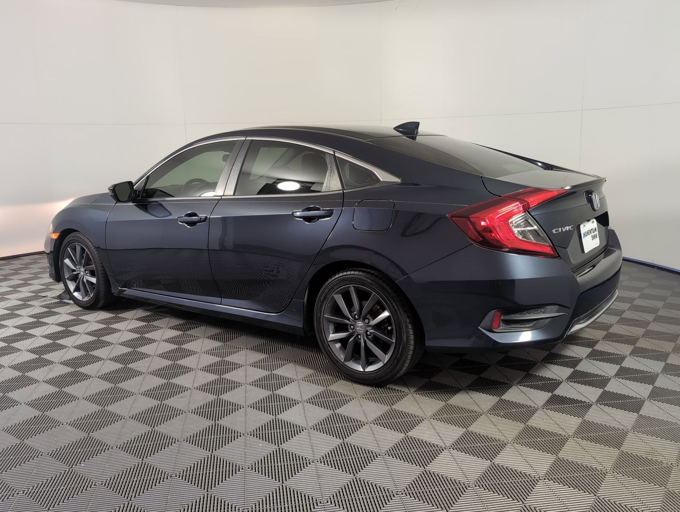 2019 Honda Civic EX photo 3
