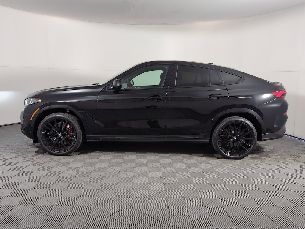 New 2026 BMW X6 xDrive40i SUV