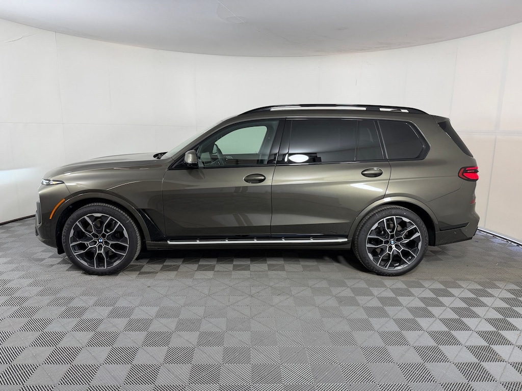 New 2027 BMW X7 xDrive40i SUV