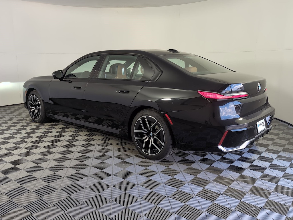 New 2026 BMW 740i  Sedan