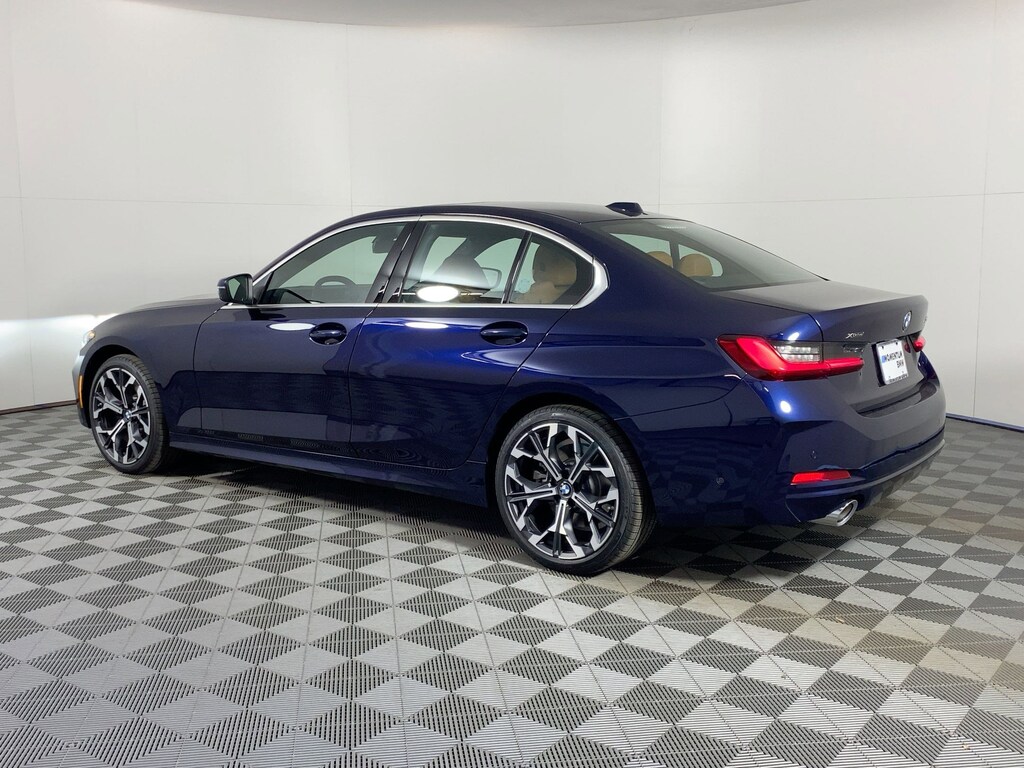 New 2026 BMW 330i xDrive Sedan