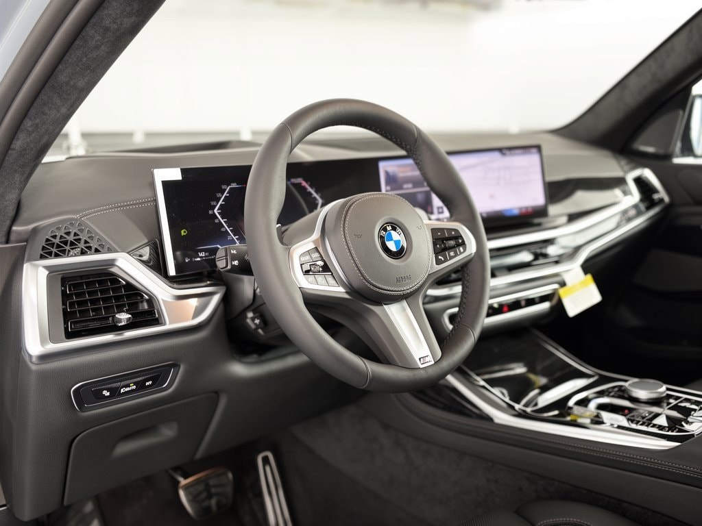 New 2027 BMW X7 xDrive40i SUV